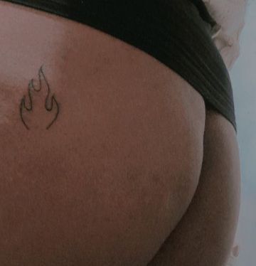 Venha ter um orgasmo perfeito com a minha bucetinha apertada