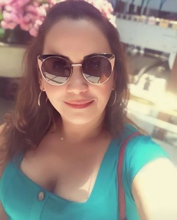 Massagem, massoterapia terapêutica, relaxante, para dores, tensões musculares, stress, e relaxamento corporal.

Trabalho também com a sensitive, tântrica, corpo a corpo, e chamada de vídeo.

Atendo em São José e toda Florianópolis. 

Sessão com hora marcada.
Tenho local próprio e também atendo á domicílio em hotéis ou motéis.
Agende seu horário.
