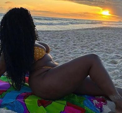 Oi amores , sou uma morena fogosa e sem frescuras 
Atendimento completo , oral bem molhadinho e guloso .
Faço massagem relaxante 
Atendimento diferenciado , sou a sua namoradinha, sem pressas e sem restrições 
Tenho local!
Tô pegando jogo ❤️‍🔥

