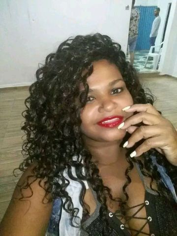 Morena paciente carinhosa
E adoro um sexo bem feito 